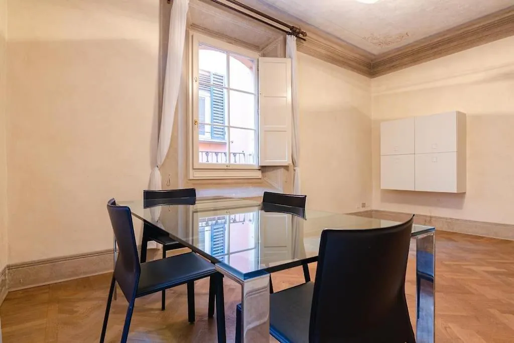 Casa Diamanti Apartment Bologna Italy